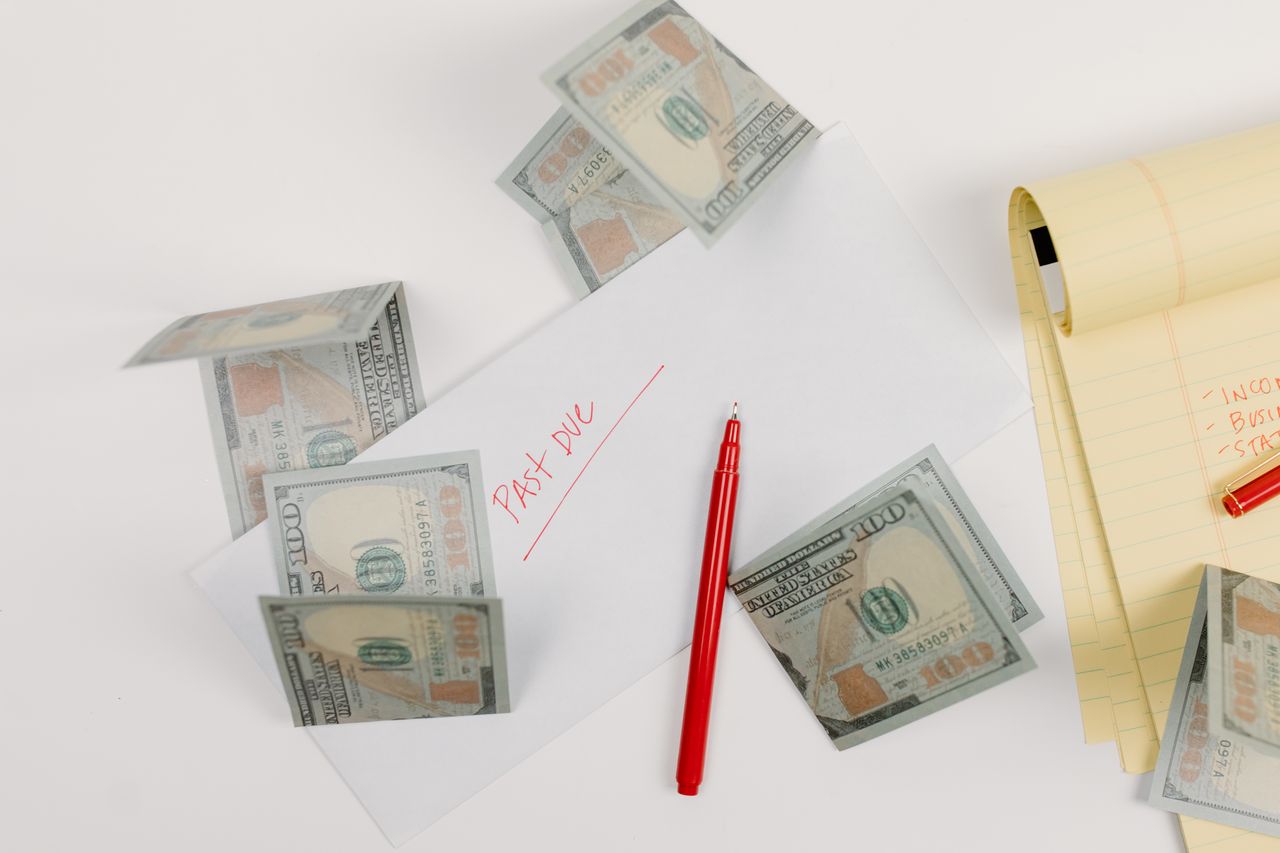 Debt Snowball vs Avalanche, Which Method Pays Off Debt Faster